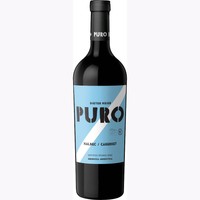 Flasche von Puro Malbec Cabernet