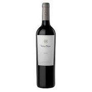 Botella de Viña Alicia Malbec 2010